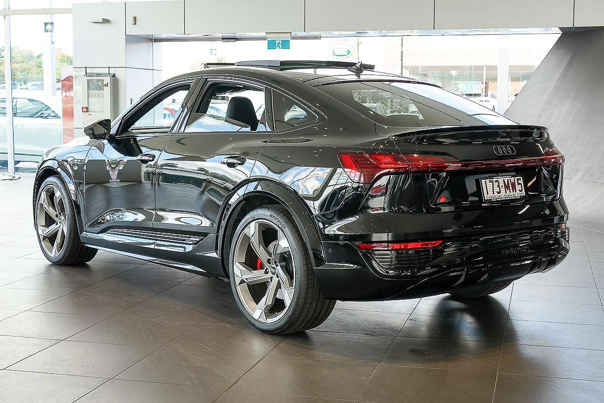 2024 Audi SQ8 e-tron GE
