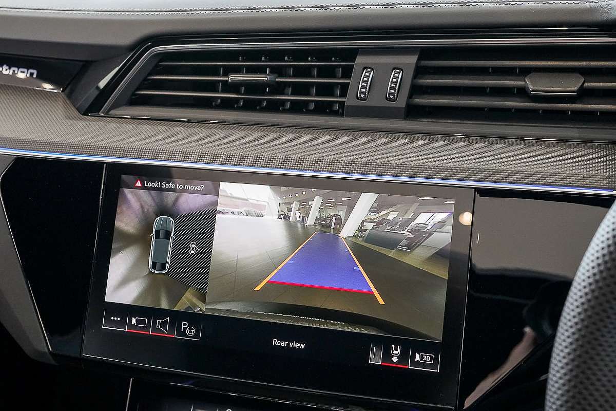 2024 Audi SQ8 e-tron GE