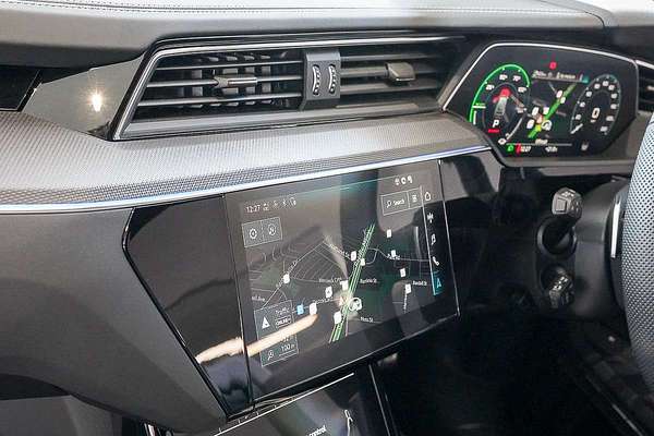 2024 Audi SQ8 e-tron GE