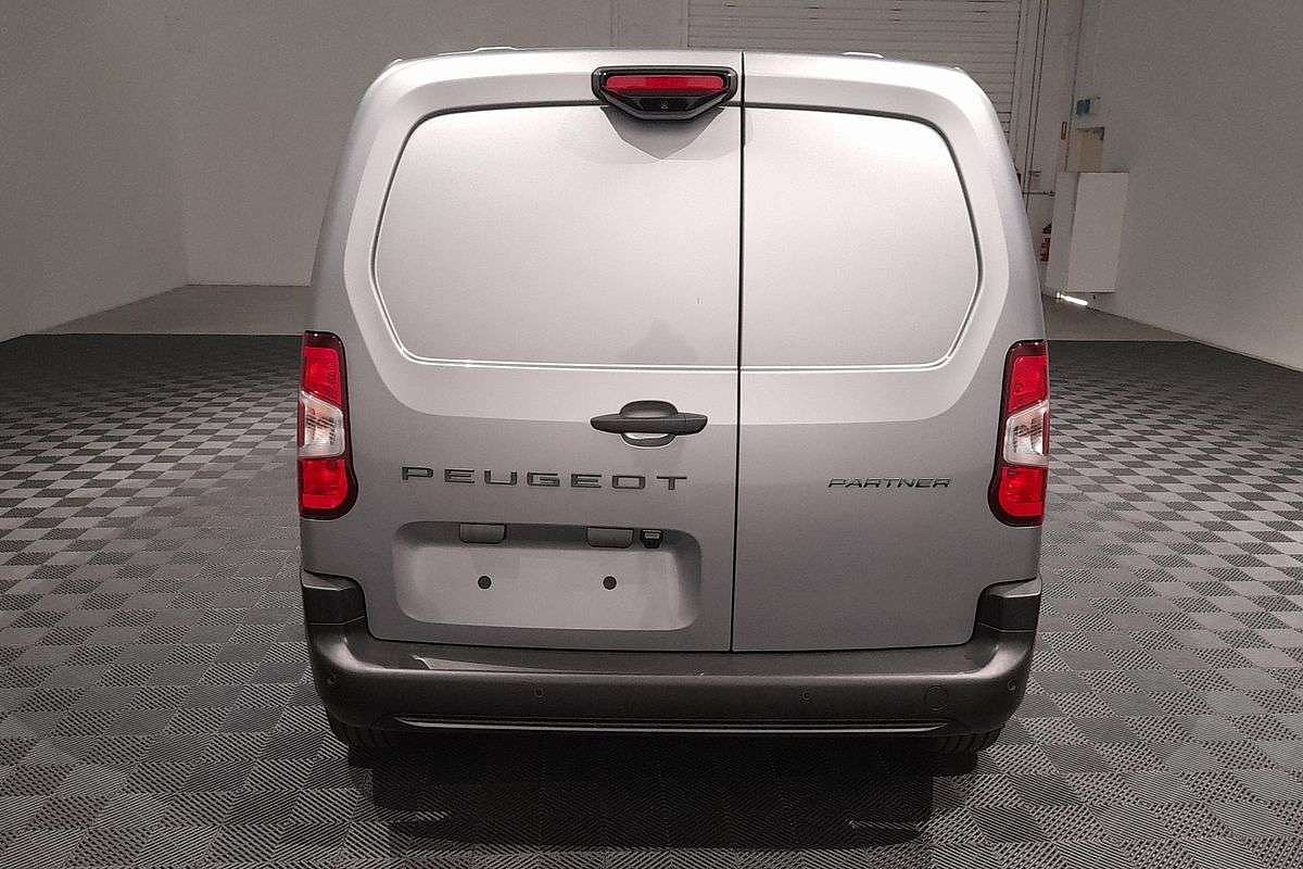 2025 Peugeot Partner Pro K9 SWB