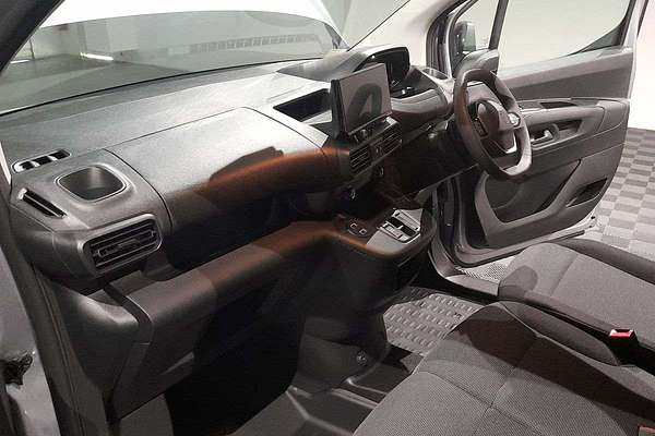 2025 Peugeot Partner Pro K9 SWB
