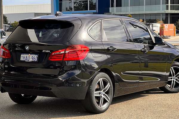 2015 BMW 2 Series 218i Sport Line F45