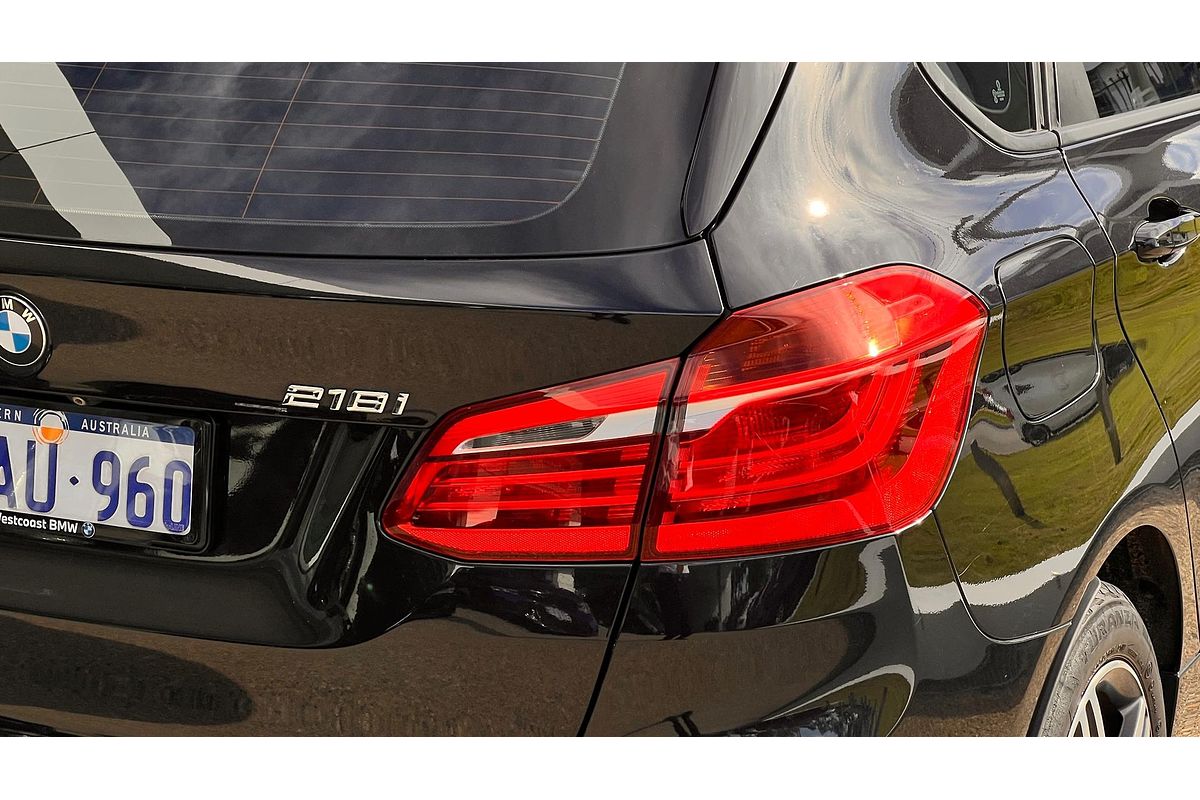 2015 BMW 2 Series 218i Sport Line F45