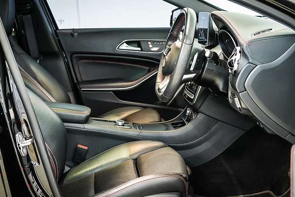 2019 Mercedes-Benz GLA-Class GLA250 X156
