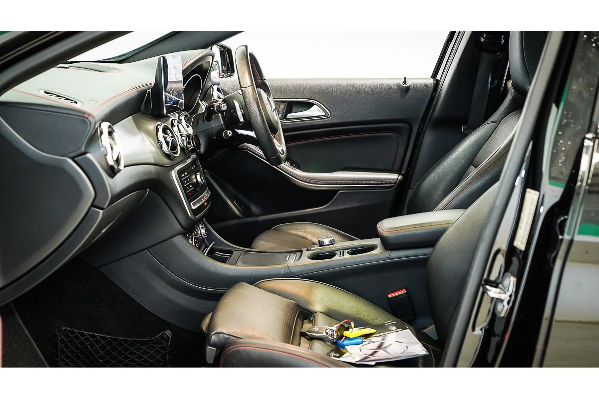 2019 Mercedes-Benz GLA-Class GLA250 X156