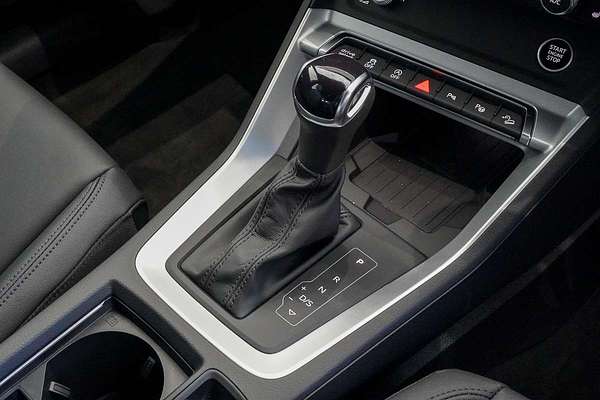 2024 Audi Q3 40 TFSI F3