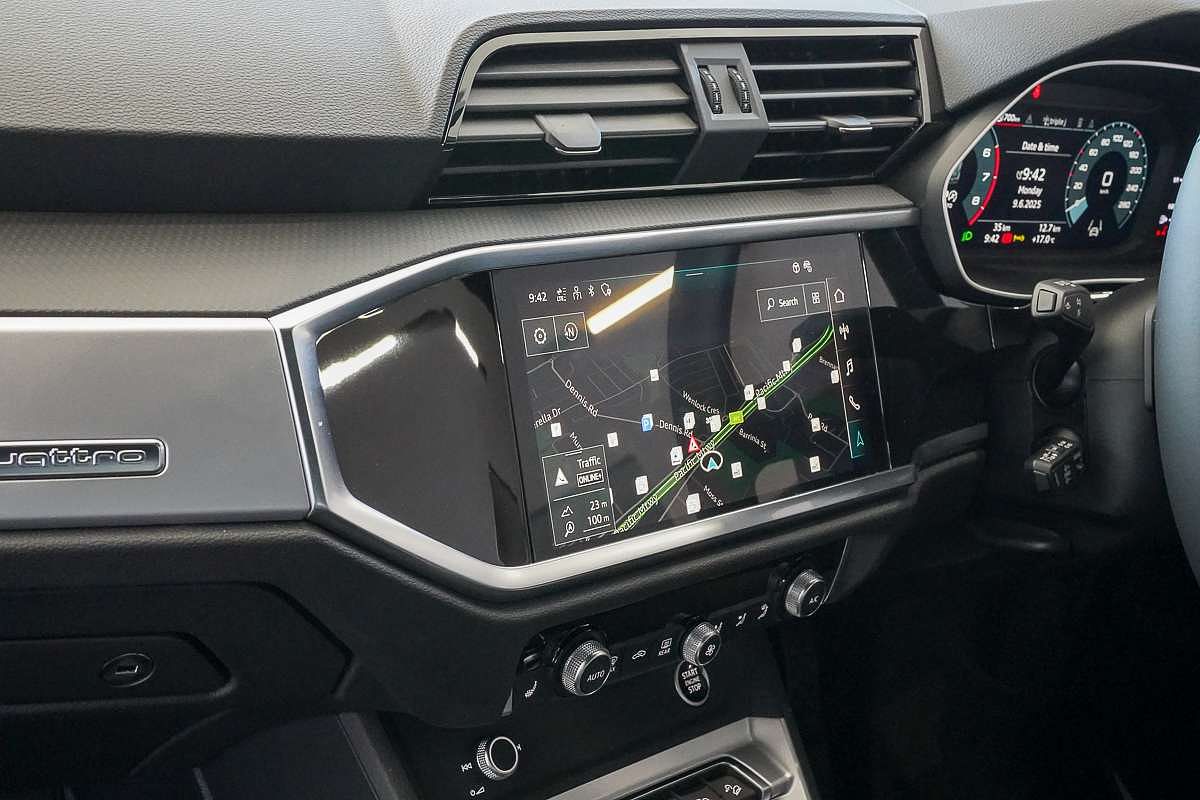 2024 Audi Q3 40 TFSI F3