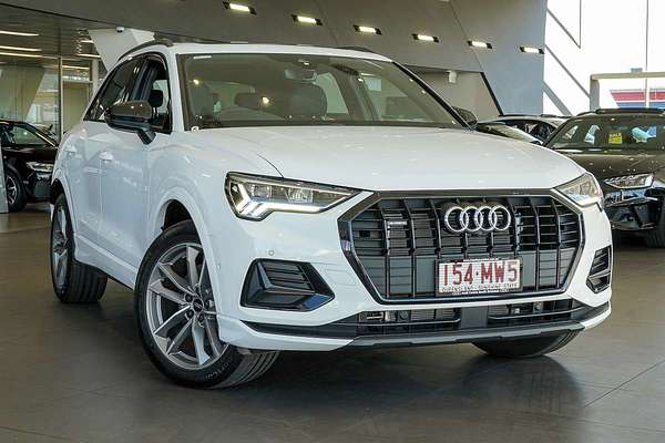 2024 Audi Q3 40 TFSI F3