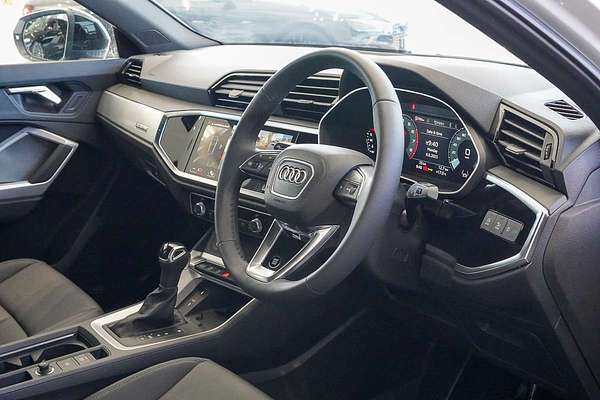 2024 Audi Q3 40 TFSI F3