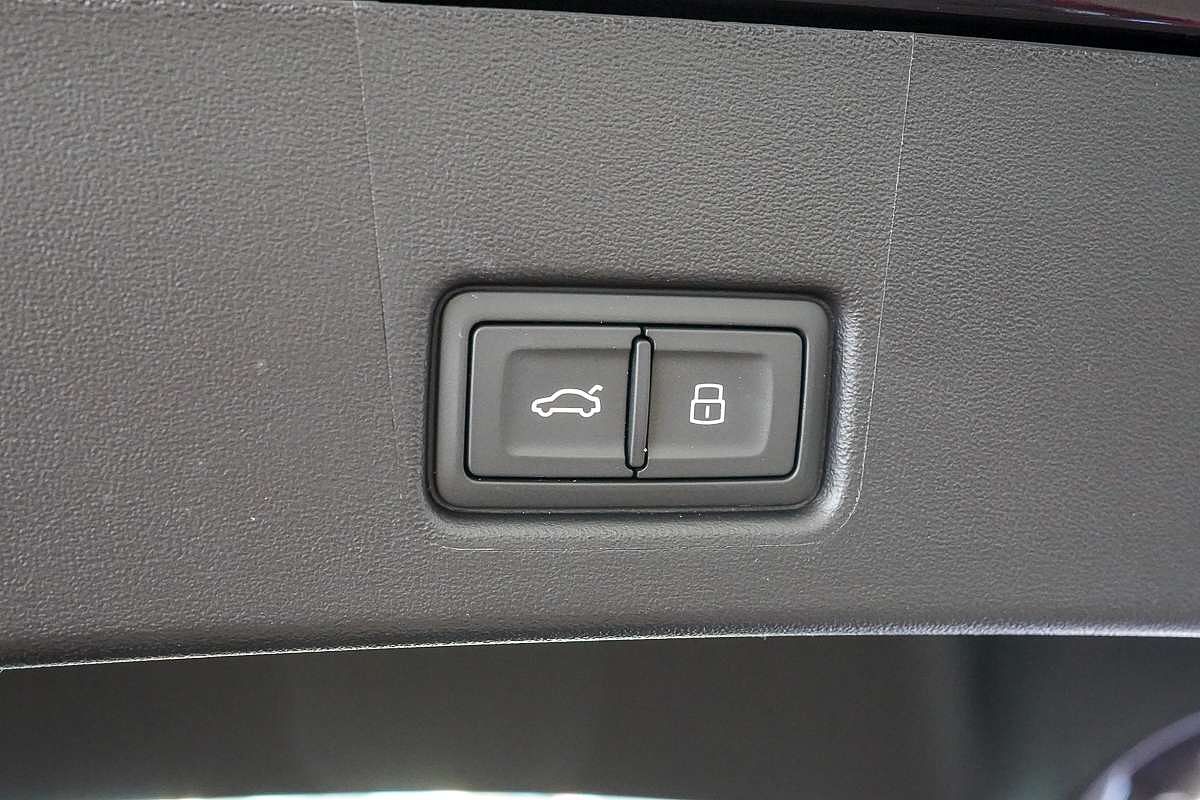 2024 Audi Q4 e-tron 45 F4