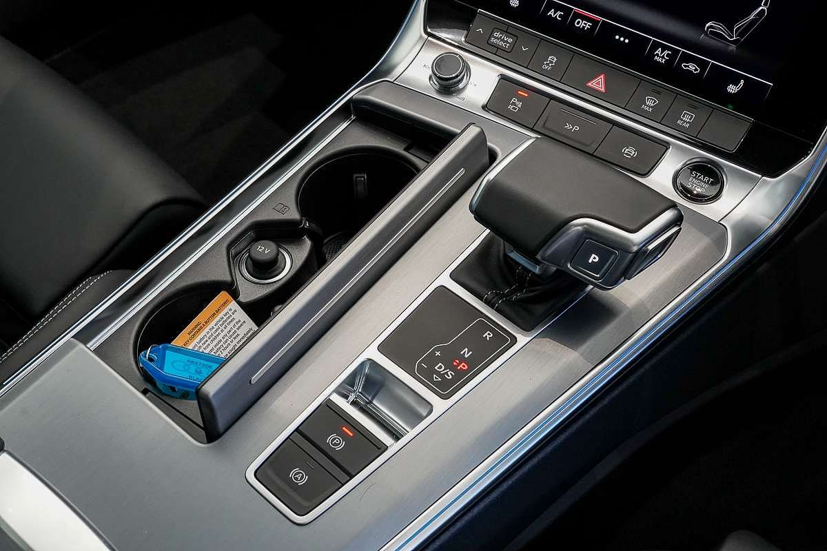 2024 Audi A6 55 TFSI S line C8