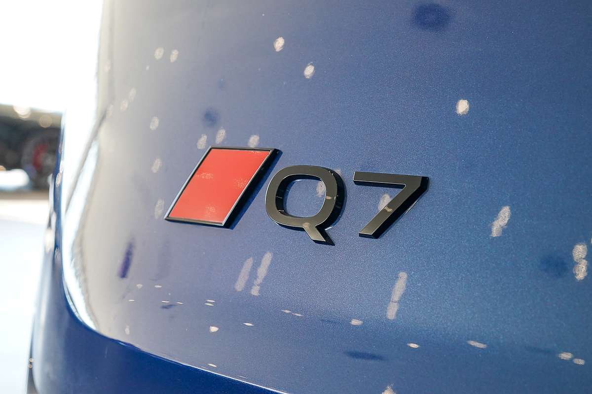 2024 Audi Q7 50 TDI S line 4M