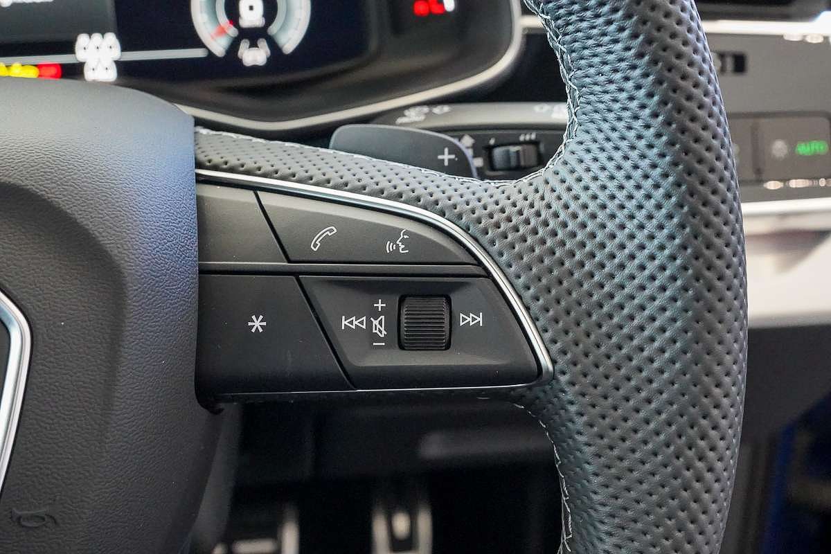 2024 Audi Q7 50 TDI S line 4M