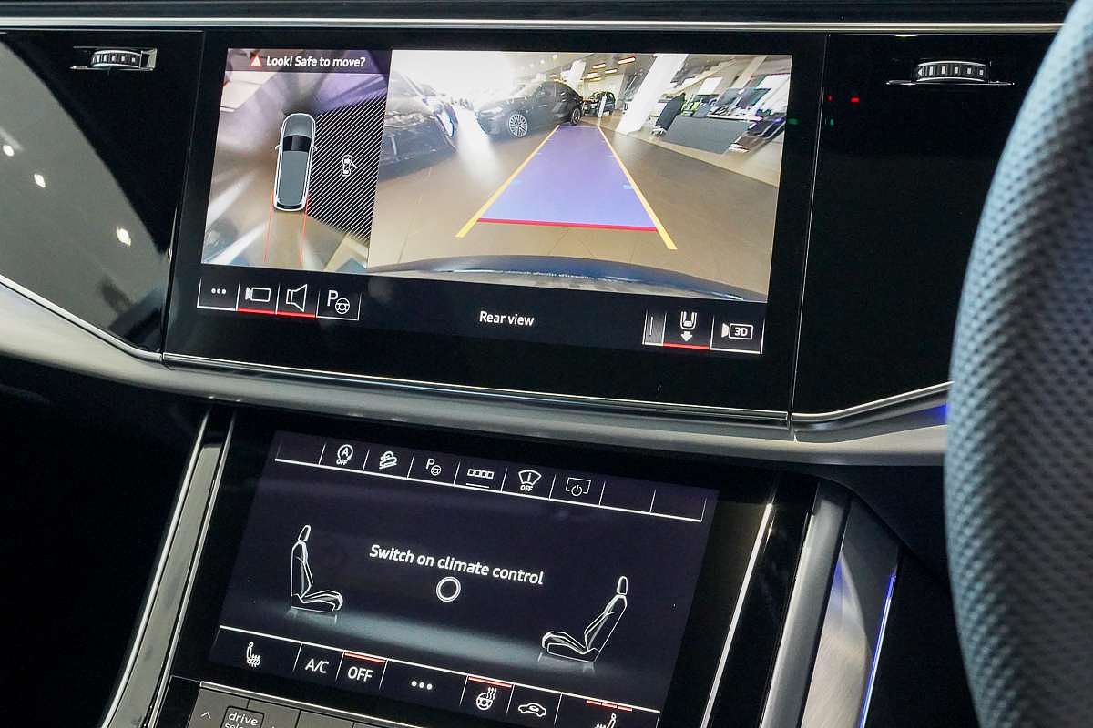 2024 Audi Q7 50 TDI S line 4M