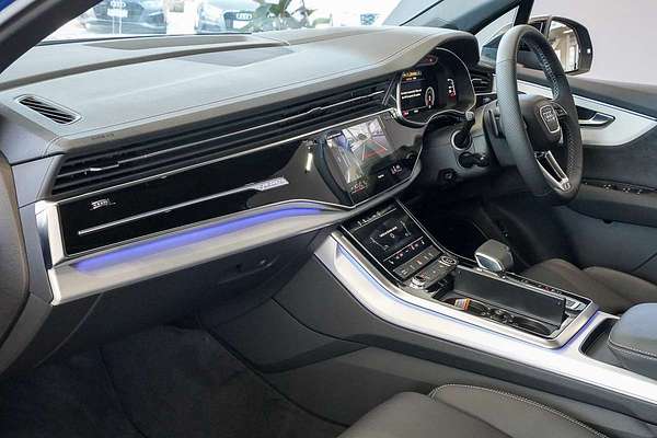 2024 Audi Q7 50 TDI S line 4M