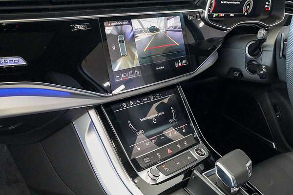 2024 Audi Q7 50 TDI S line 4M