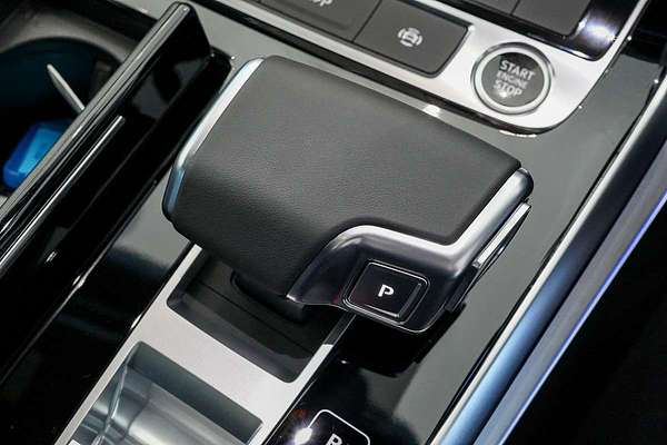 2024 Audi Q7 50 TDI S line 4M