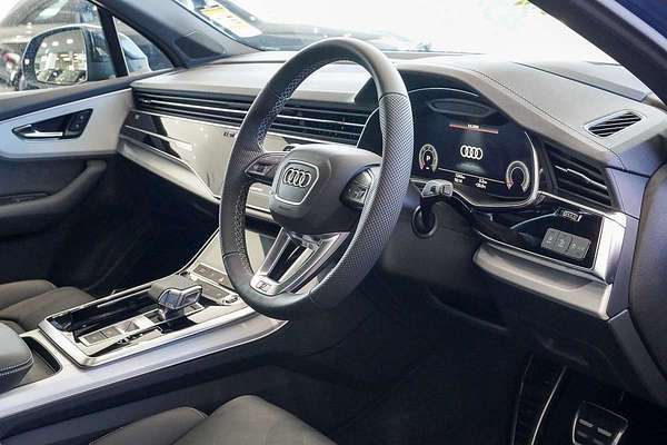 2024 Audi Q7 50 TDI S line 4M