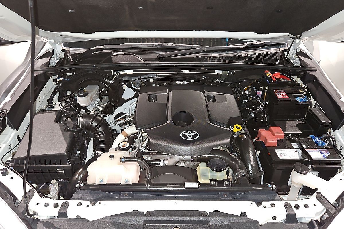 2018 Toyota Hilux SR GUN126R 4X4