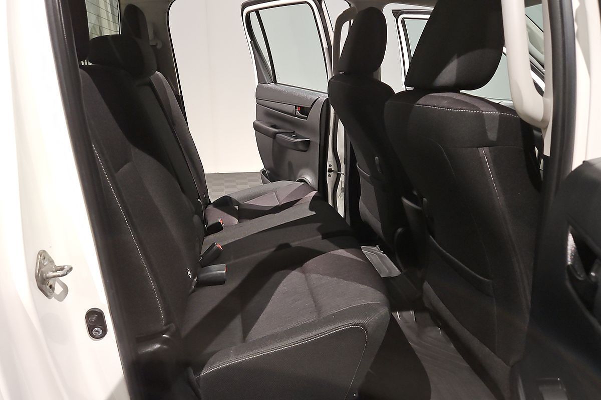 2018 Toyota Hilux SR GUN126R 4X4