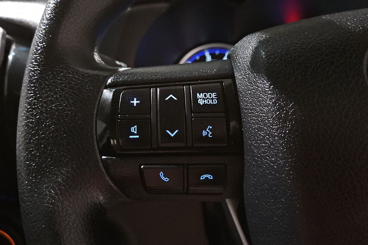 2018 Toyota Hilux SR GUN126R 4X4