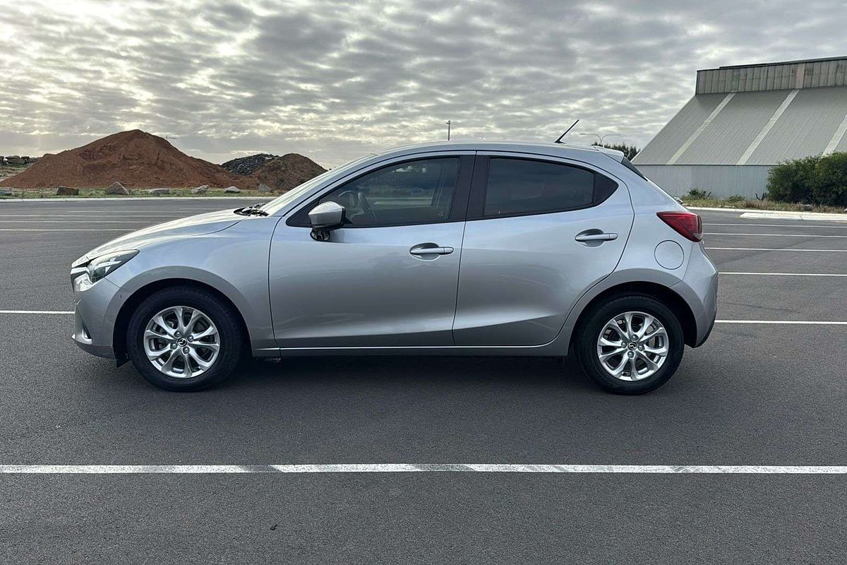 2018 Mazda 2 Maxx DL Series