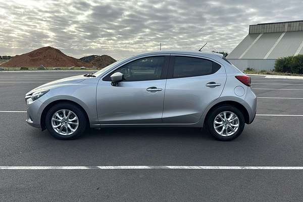 2018 Mazda 2 Maxx DL Series