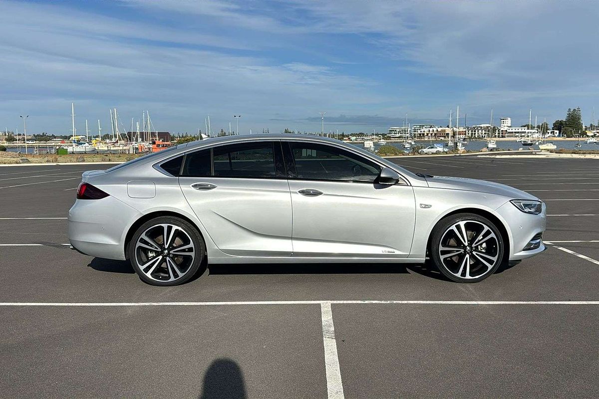 2018 Holden Calais V ZB