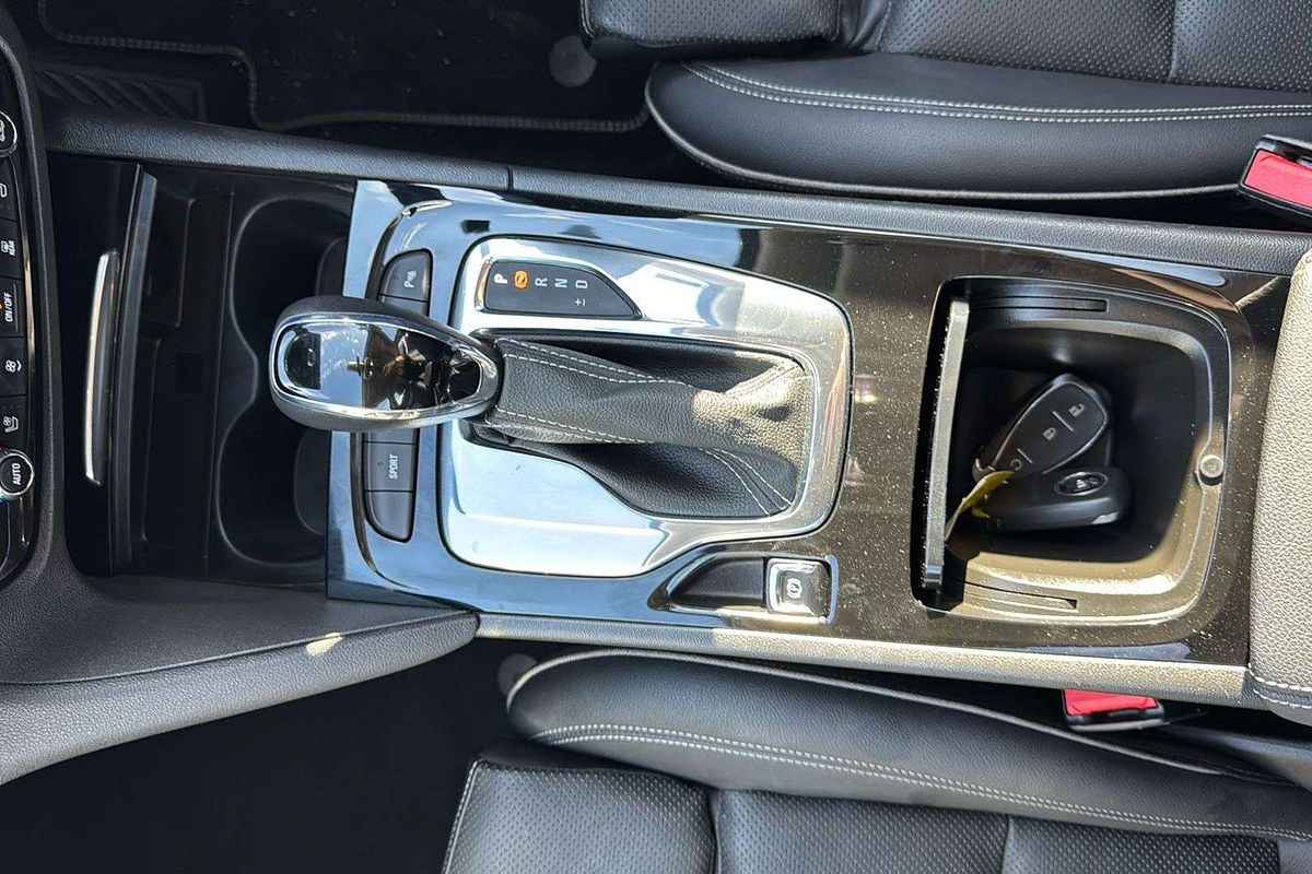 2018 Holden Calais V ZB