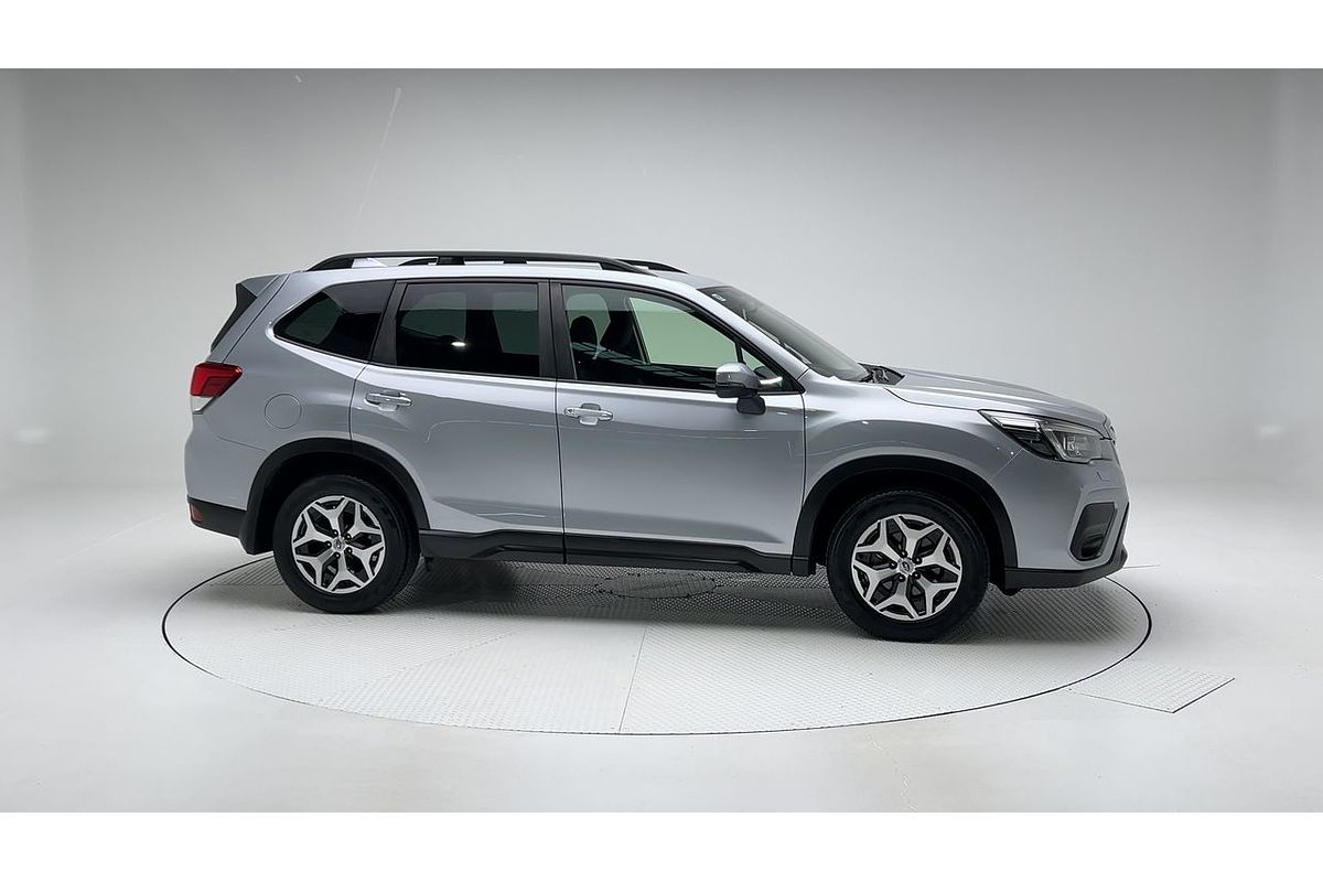 2020 Subaru Forester 2.5i S5
