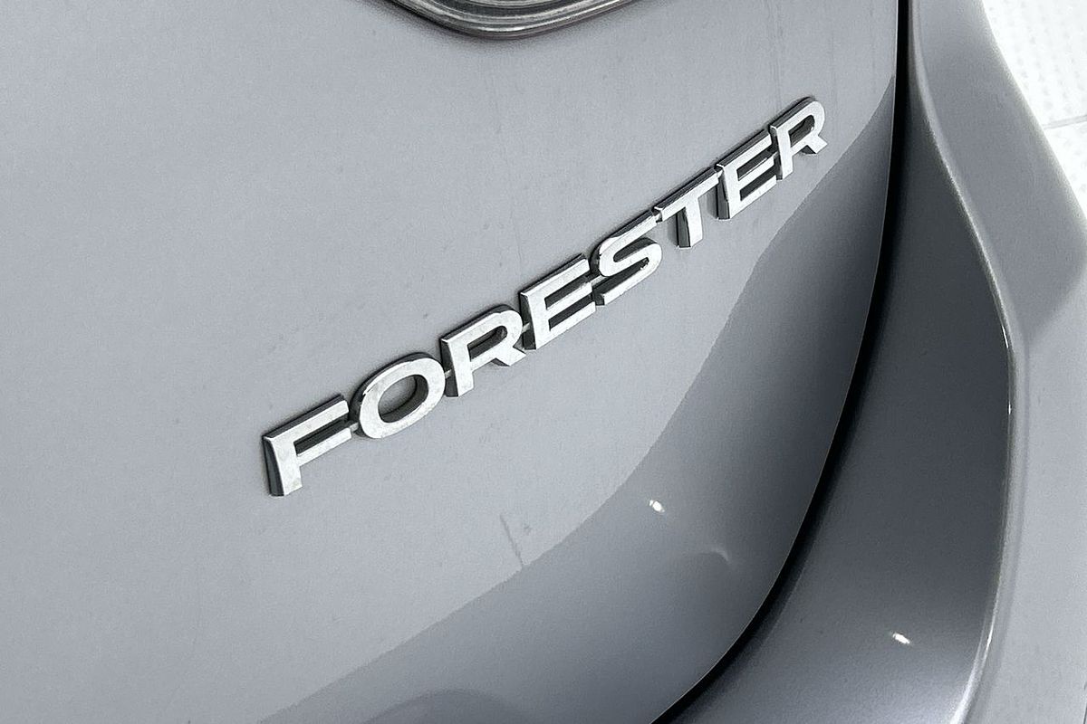 2020 Subaru Forester 2.5i S5
