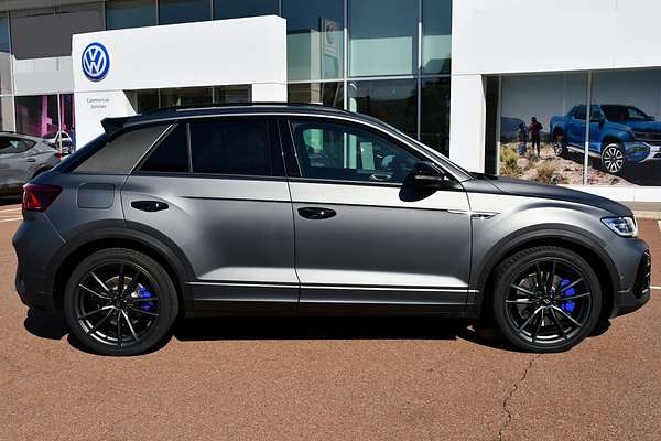 2025 Volkswagen T-Roc R Wolfsburg Edition D11