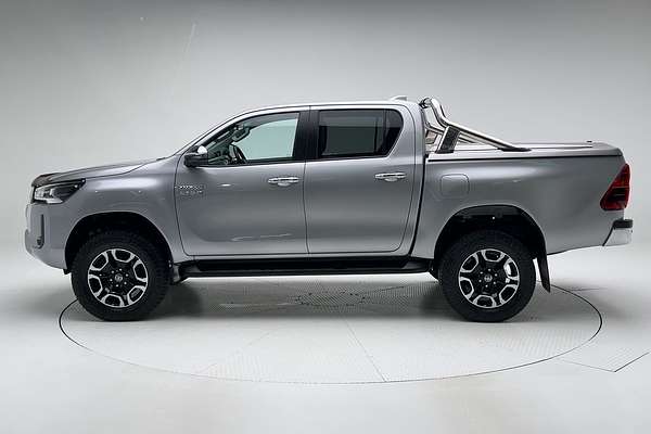 2022 Toyota Hilux SR5 GUN126R 4X4