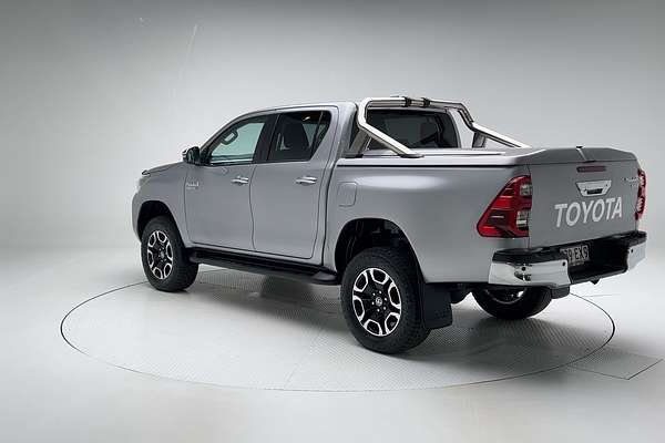 2022 Toyota Hilux SR5 GUN126R 4X4