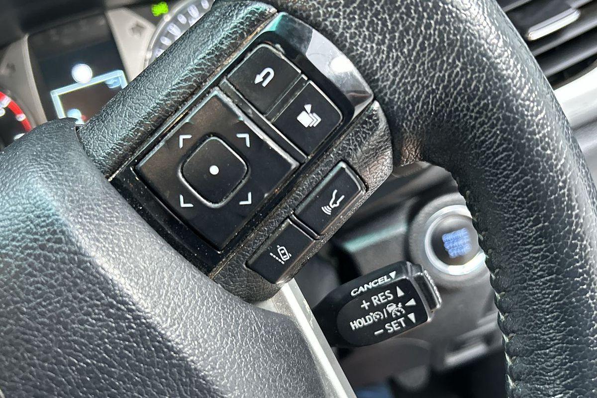 2022 Toyota Hilux SR5 GUN126R 4X4