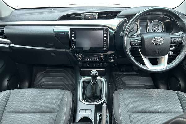 2022 Toyota Hilux SR5 GUN126R 4X4