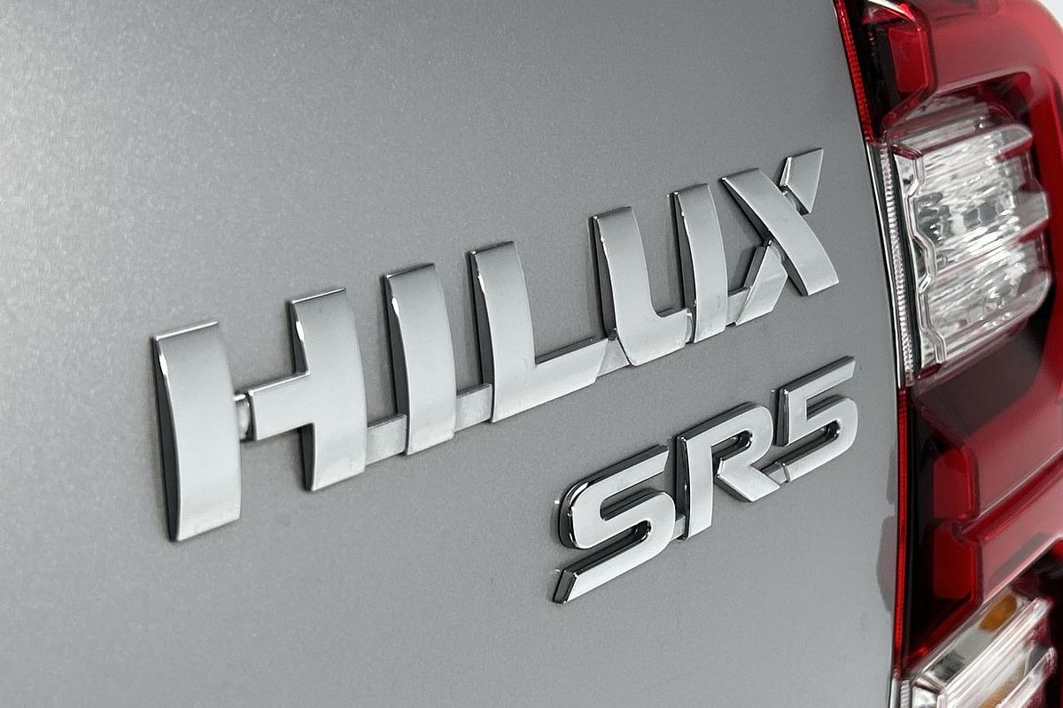 2022 Toyota Hilux SR5 GUN126R 4X4