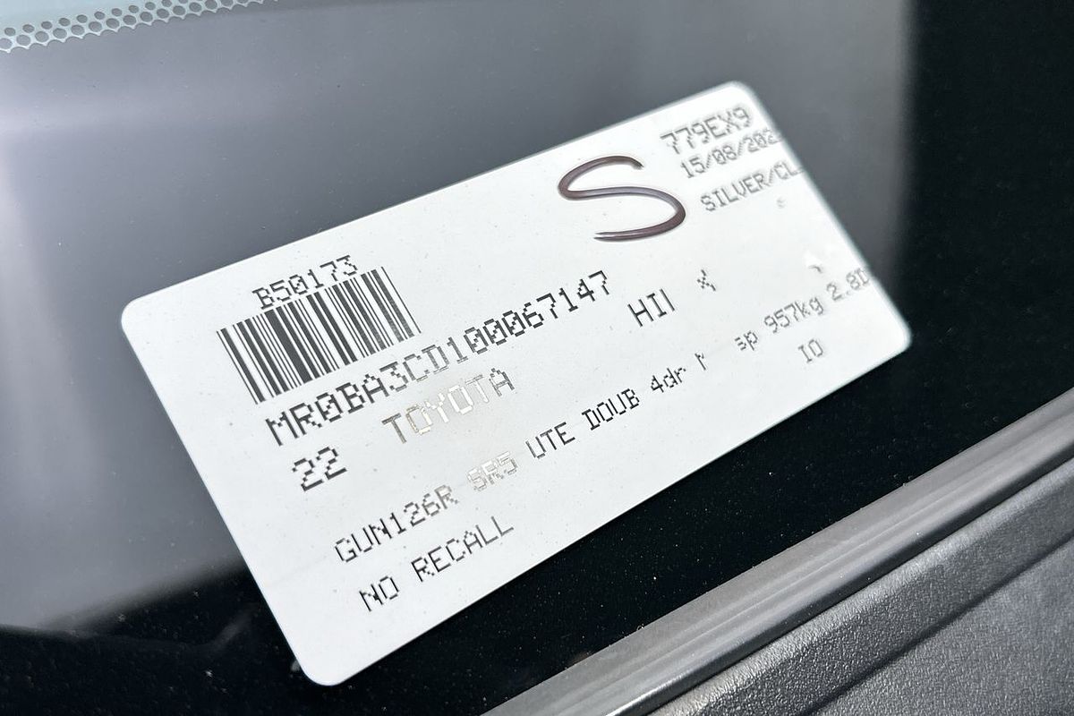 2022 Toyota Hilux SR5 GUN126R 4X4