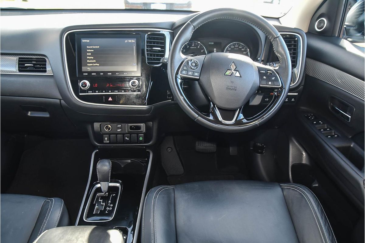 2020 Mitsubishi Outlander Exceed ZL