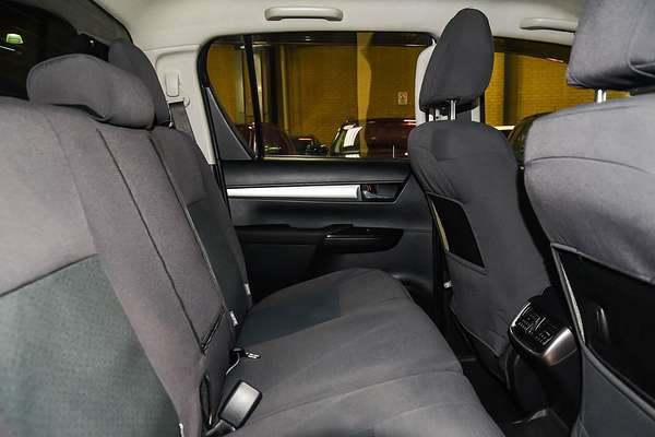2019 Toyota Hilux SR5 GUN126R 4X4