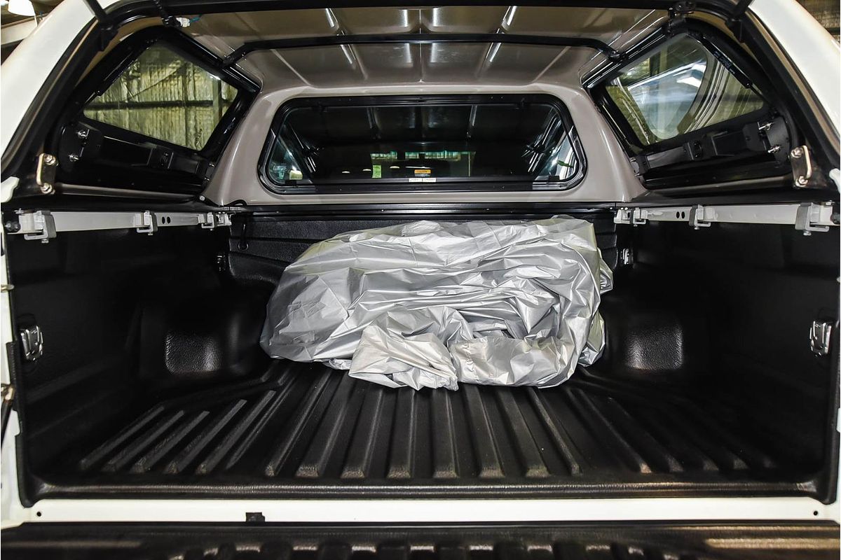 2019 Toyota Hilux SR5 GUN126R 4X4