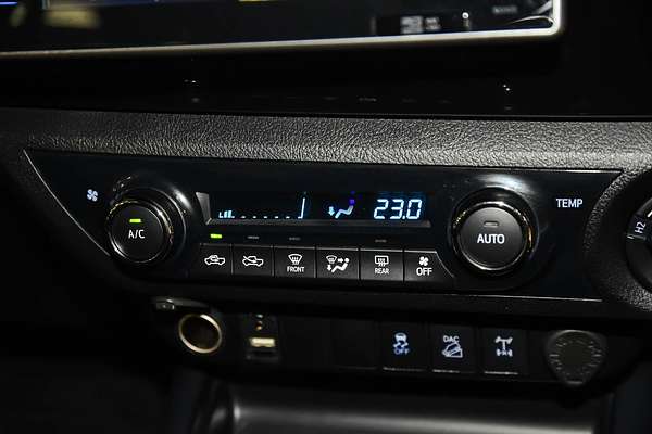 2019 Toyota Hilux SR5 GUN126R 4X4