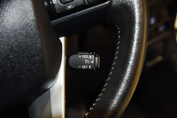 2019 Toyota Hilux SR5 GUN126R 4X4