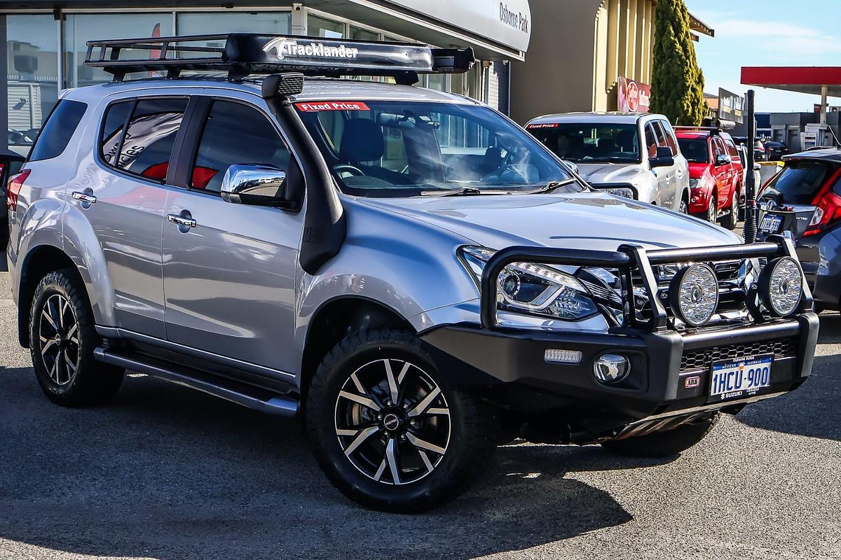2020 Isuzu MU-X LS-T
