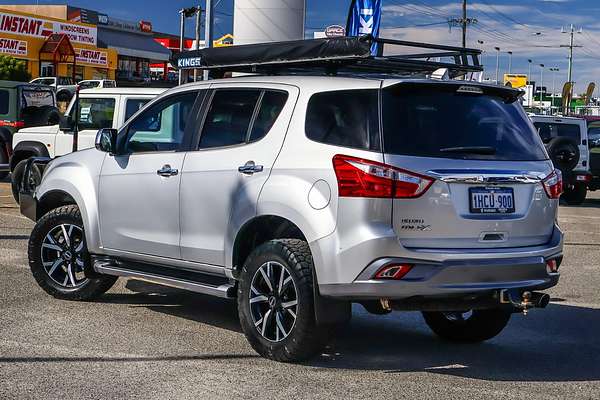 2020 Isuzu MU-X LS-T