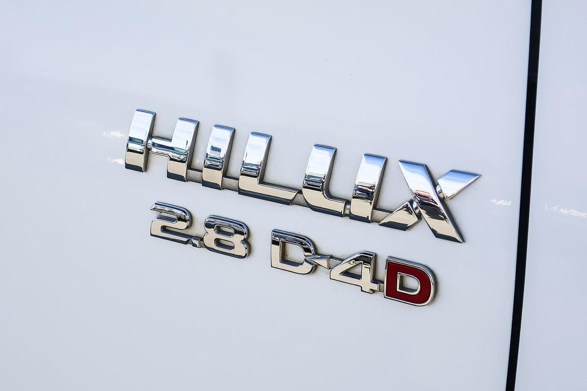 2020 Toyota Hilux SR5 GUN126R 4X4