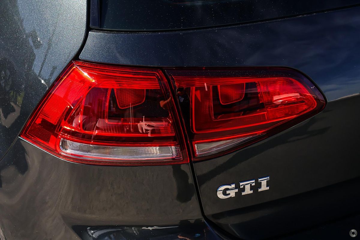 2015 Volkswagen Golf GTI 7