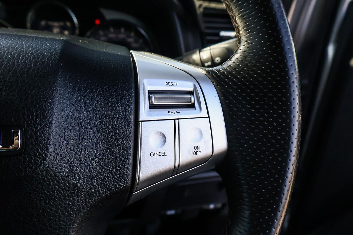 2020 Isuzu MU-X LS-T
