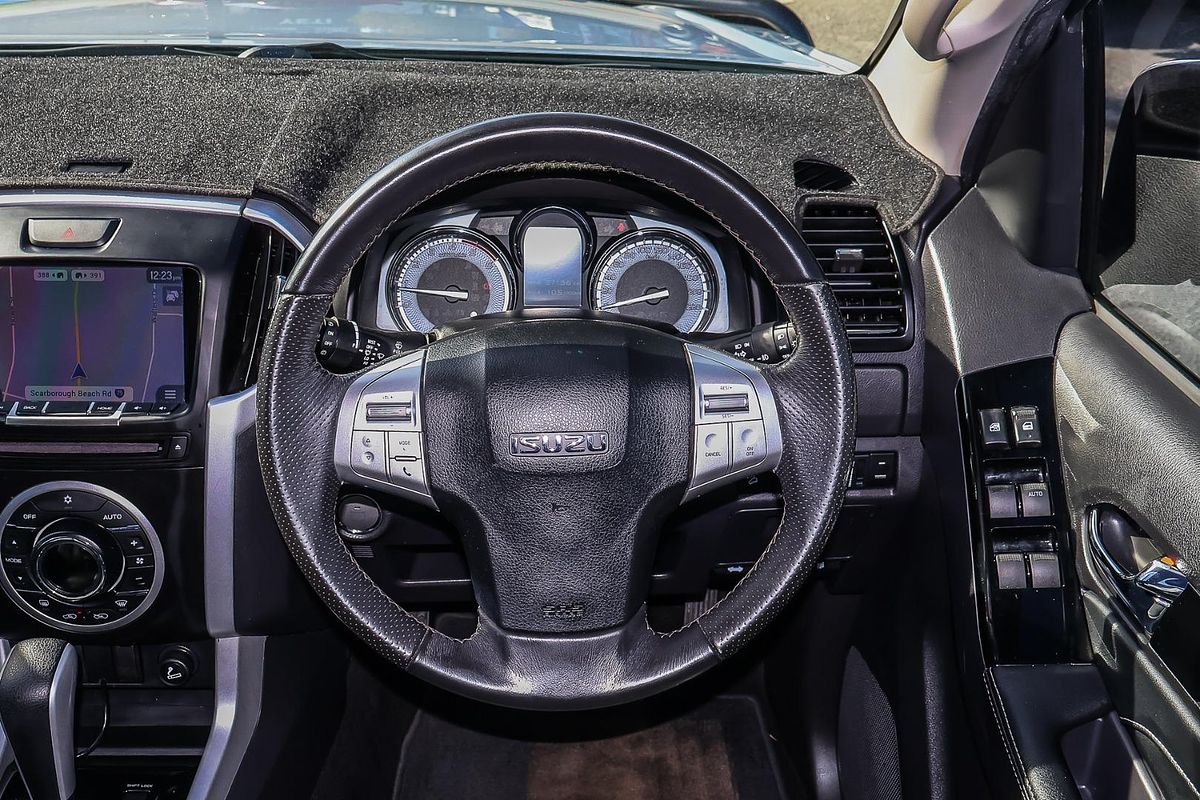 2020 Isuzu MU-X LS-T