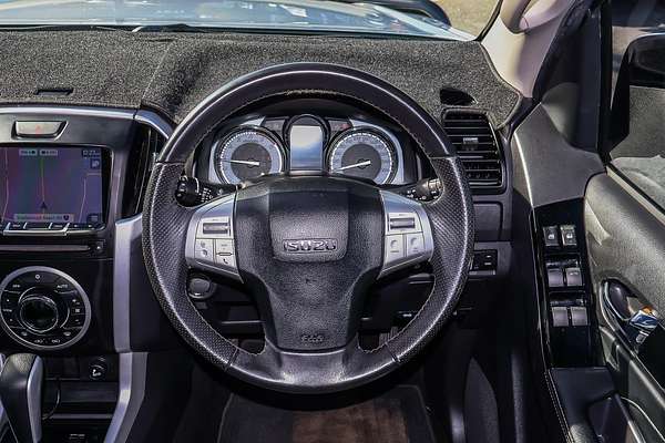 2020 Isuzu MU-X LS-T